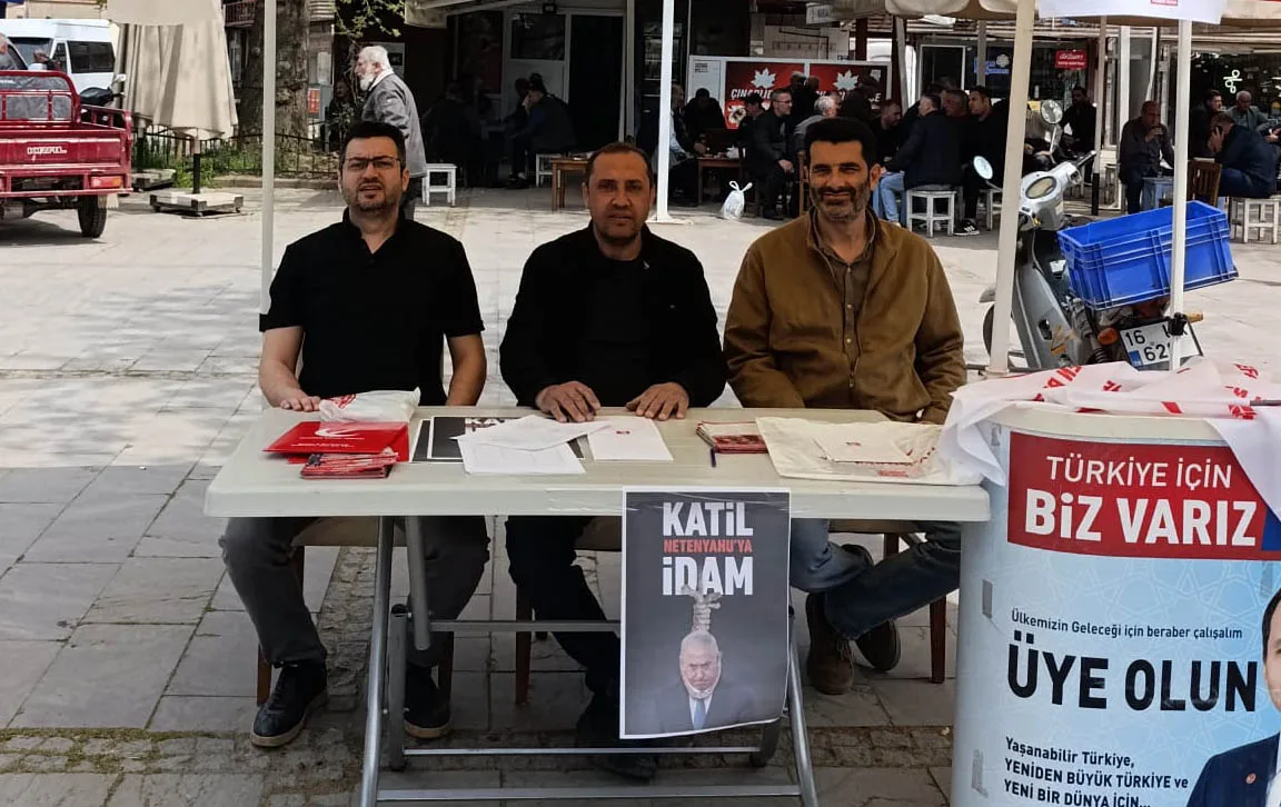 Yeniden Refah Partisi Yenişehir'de sahaya iniyor